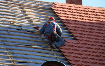 roof tiles Bygrave, Hertfordshire